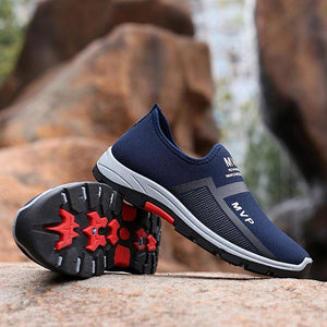 Men Outdoor Slip Resistant Slip On Shoes